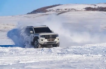 撞飞测试车反被扣8分，方程豹豹5用“太硬”拿下澳洲5星